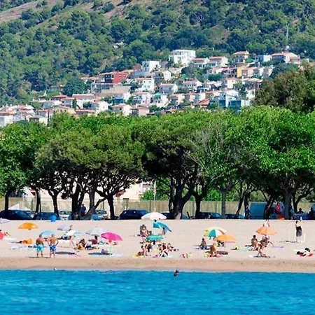 Pineda Beach I